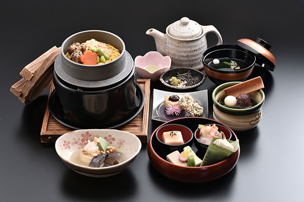 精進ゆば豆膳 すみれ